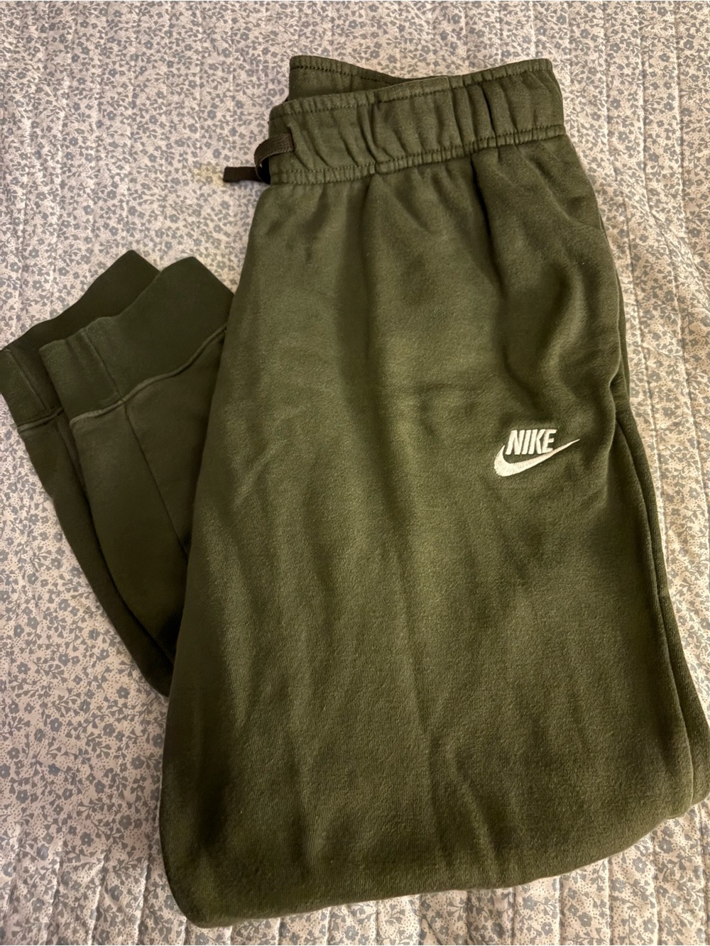 Nike Women Sweatpants